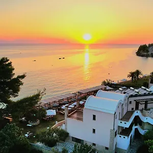 https://olympion-sunset.hotelschalkidiki.net